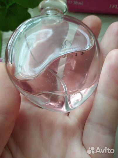 Туалетная вода женская yves rocher