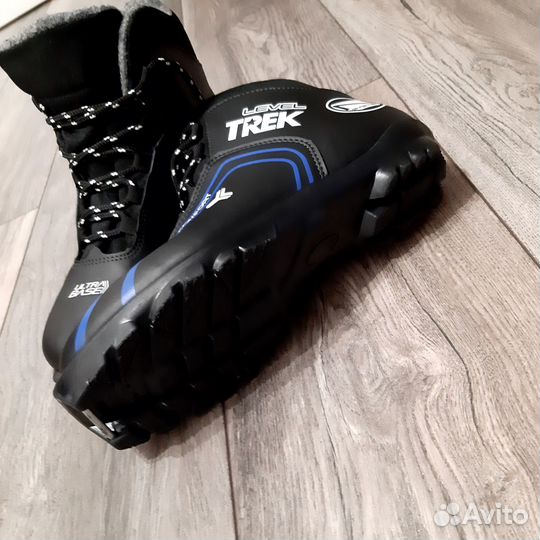 Лыжные ботинки NNN 41 размер