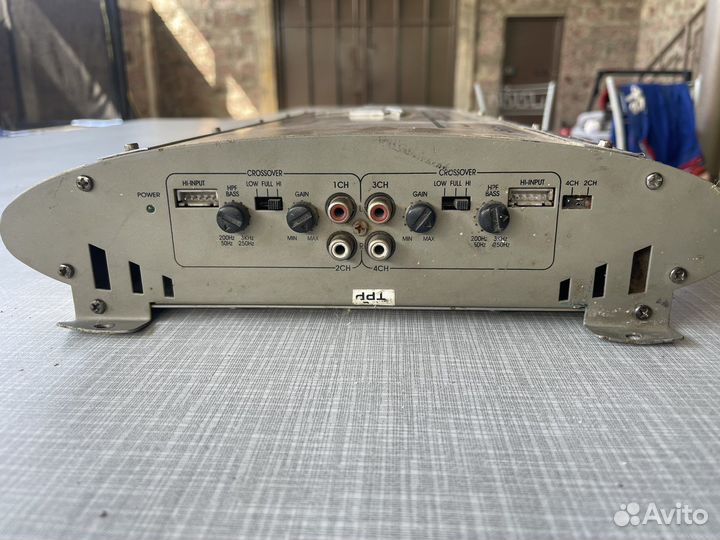 Усилитель автомобильный