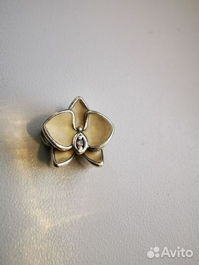 Бусина орхидея