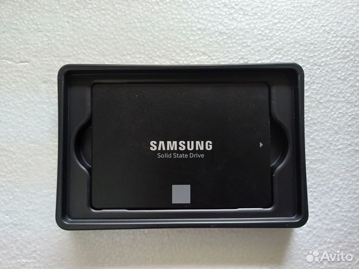 SSD V-nand диск 250GB Samsung 860EVO