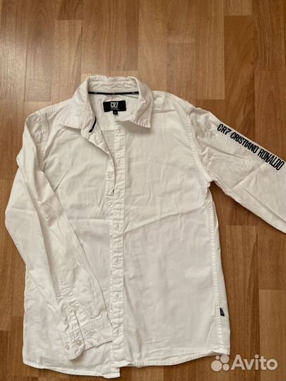 Рубашки белые 152 см на мальчика