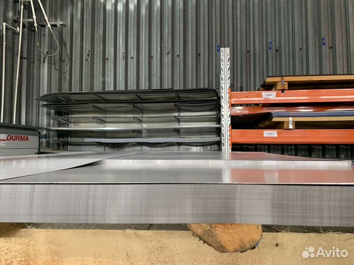 Гладкий лист оцинкованный / лист стальной / оптом