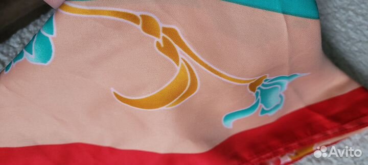 Платок шёлковый