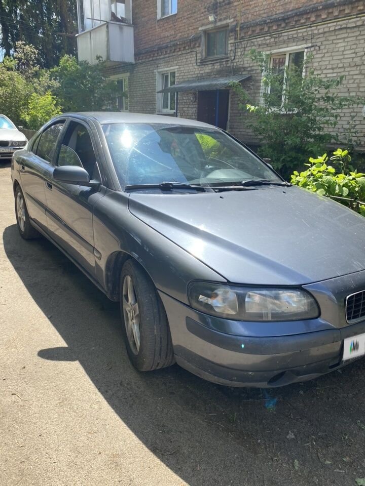 Volvo S60: фото владельца