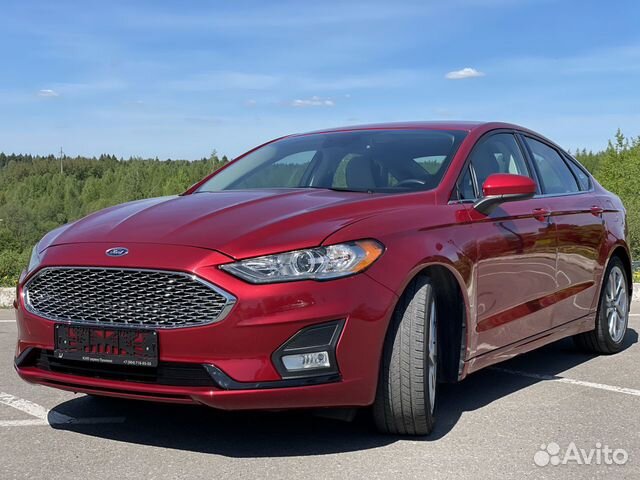 Ford Fusion (North America) 1.5 AT, 2019, 16 000 км с пробегом, цена 2100000 руб.