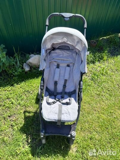 Коляска прогулочная