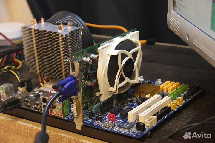 Комплект gigabyte xeon E5472 8 озу