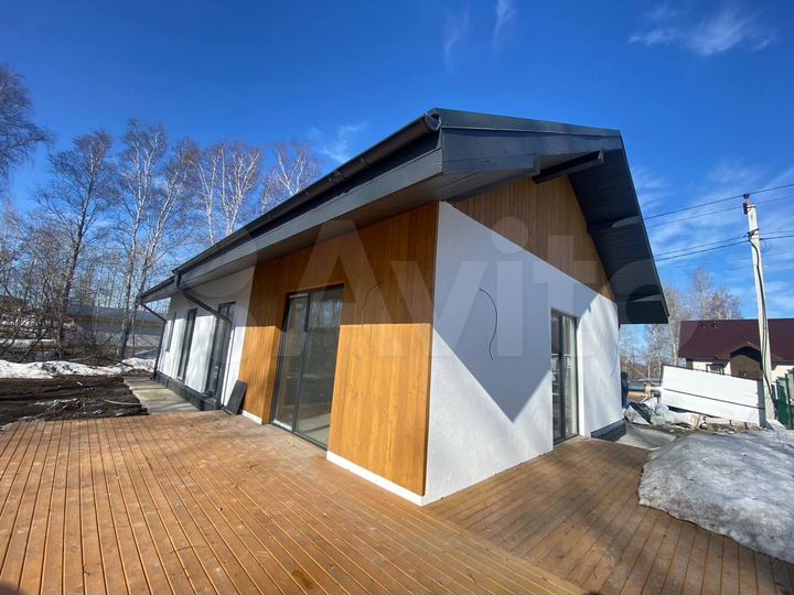 Дом 126 м² на участке 6 сот.