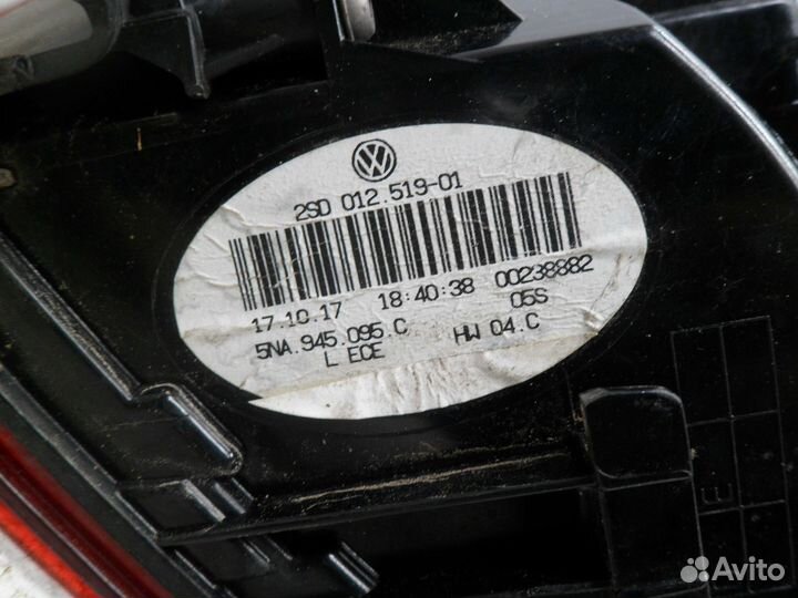 Фонарь задний наружный левый Volkswagen Tiguan