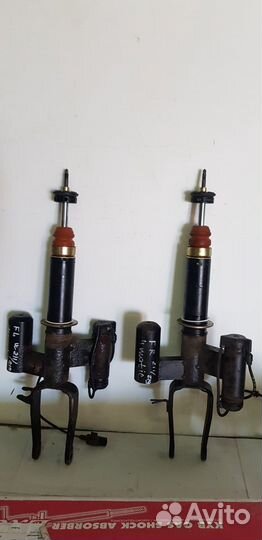 Амортизатор на Mercedes W219 W211 W 211 W 219 CLS