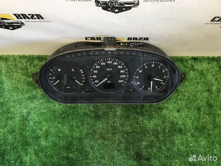 Панель приборов Renault Scenic