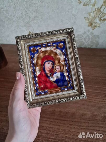 Богородица Казанская. Икона вышитая бисером