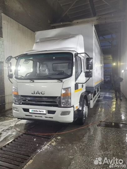 Тентованный грузовик 52 м³ JAC N120, 2022