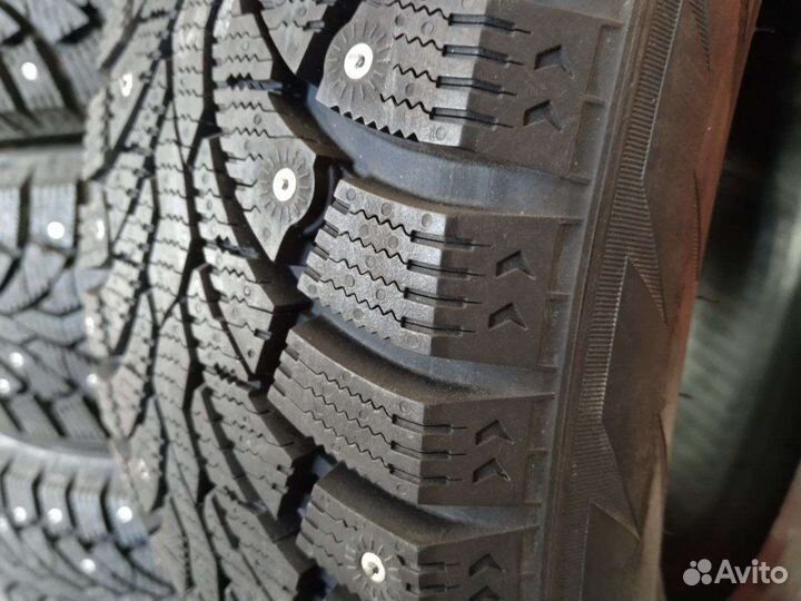 Pirelli Formula Ice 195/60 R15 88T