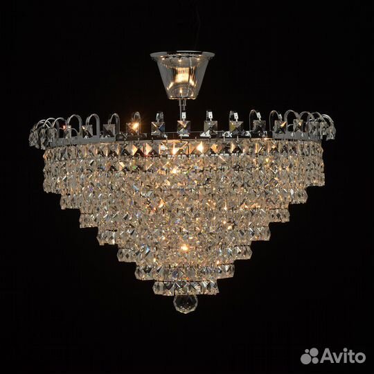 Шикарная каскадная люстра бренда MW-light