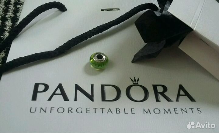Pandora шарм Зеленый зигзаг