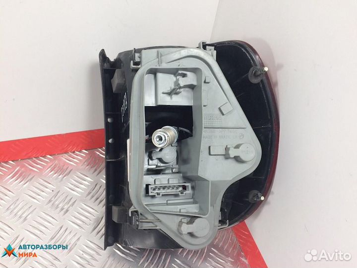 Фонарь задний левый габаритный Volkswagen Fox