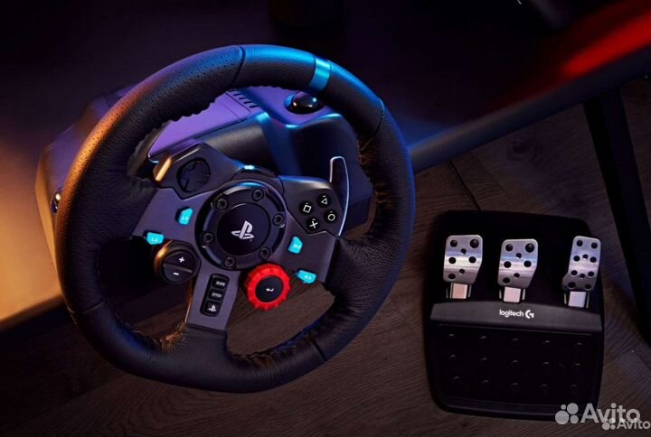 Стойка для рулякокпит