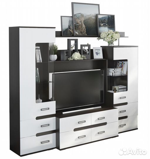 Гостиная «Града»