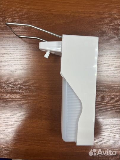 Диспенсер, ручной дозатор, локоть 1000мл спрей