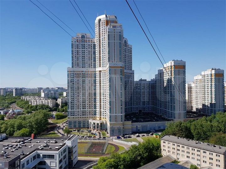 2-к. квартира, 75,7 м², 35/45 эт.