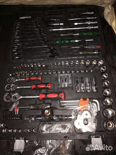 Продам набор есть 218.150.129 предметов. Разные