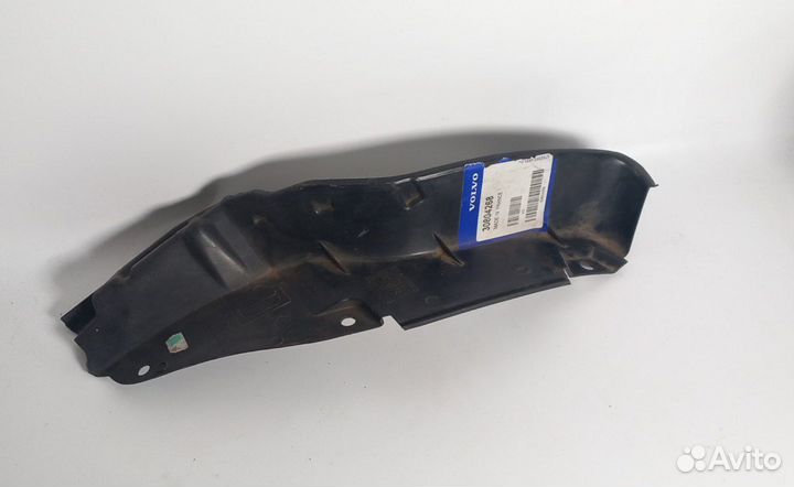 Подкрылок Volvo S40 V40 96-99 зад.прав. (короткий)