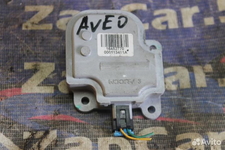 Моторчик заслонки печки Шевролет Авео Т300