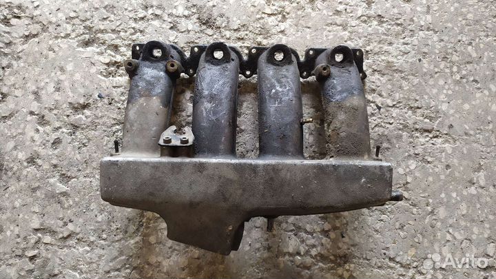 Коллектор впускной под газ Пассат б5 1.8т