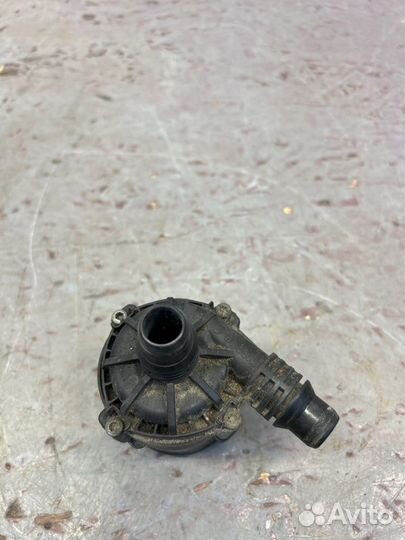 Дополнительный насос антифриза Bmw 5 G30 2.0 2021