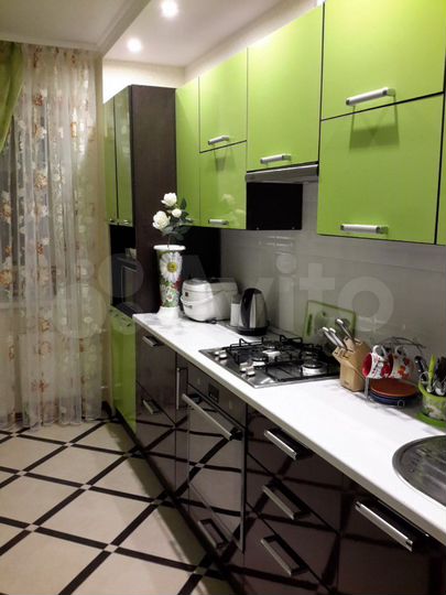 2-к. квартира, 63 м², 8/9 эт.