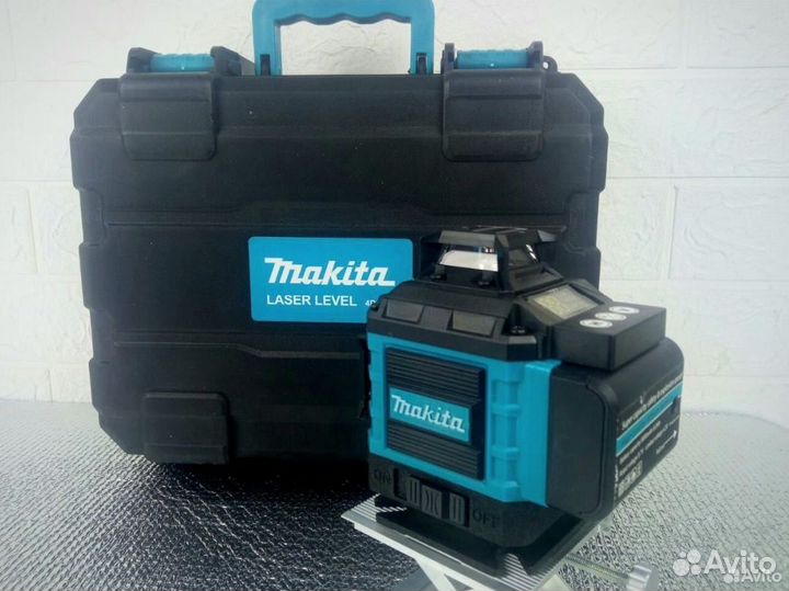 Лазерный уровень Makita в наборе