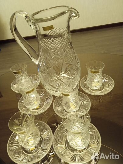 Продам стаканы, бермуды и кувшин