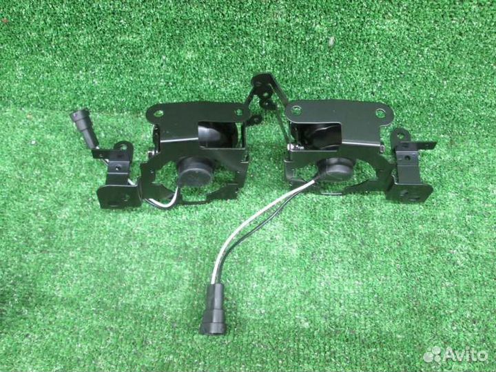 Туманка Toyota Probox NCP51