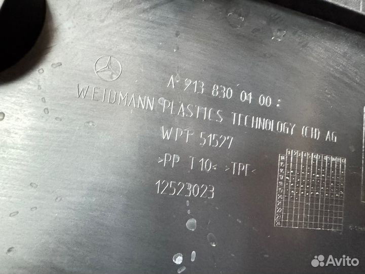 Накладка жабо Mercedes W213
