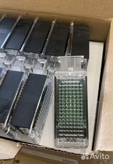 Led подсветка ног VAG