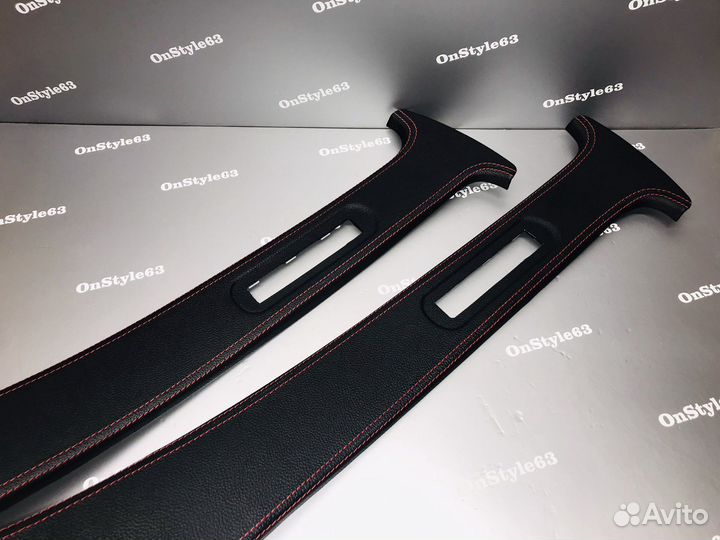 Стойки центральные Приора