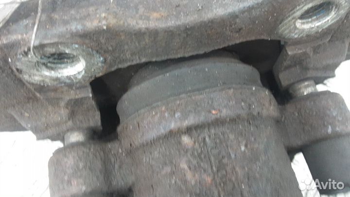 Суппорт передний левый Ford Focus 3 2013 1682876