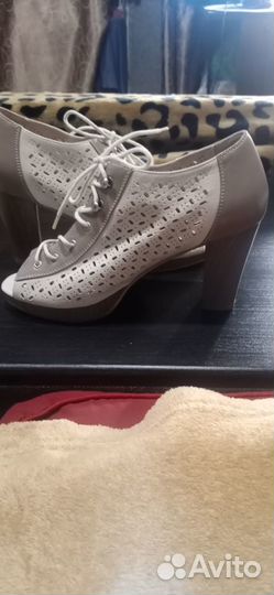 Босоножки натуральная кожа