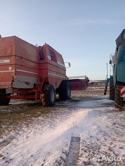 Комбайн Massey Ferguson MF 40 series, 1997