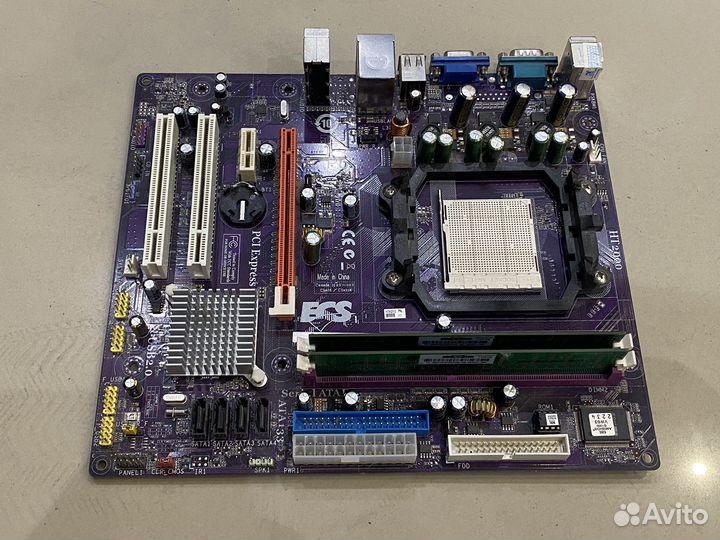 Материнская плата AM2+ сокет