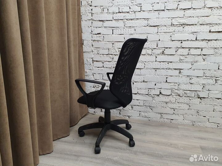 Компьютерное кресло