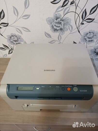 Мфу Samsung SCX-4220 - лазерное мфу