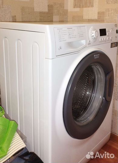 Стиральная машина Hotpoint Ariston 7 кг