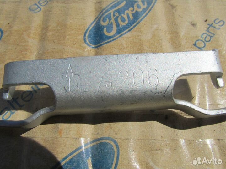 Пружина переднего суппорта BMW 1,3,Ford mondeo 4