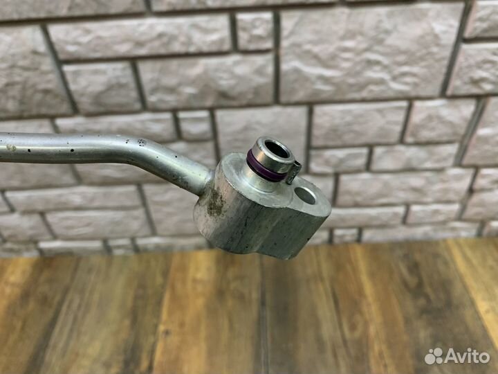 Volkswagen Tiguan Трубка кондиционера