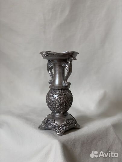 Гипсовый подсвечник декор серебристый классика