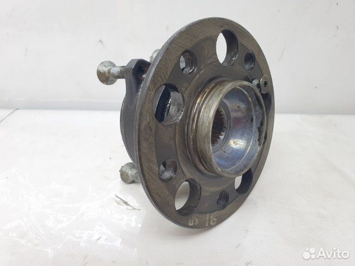 Ступица задняя Mercedes-Benz E C207 3.0 2015