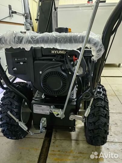 Снегоуборщик hyundai S 7066